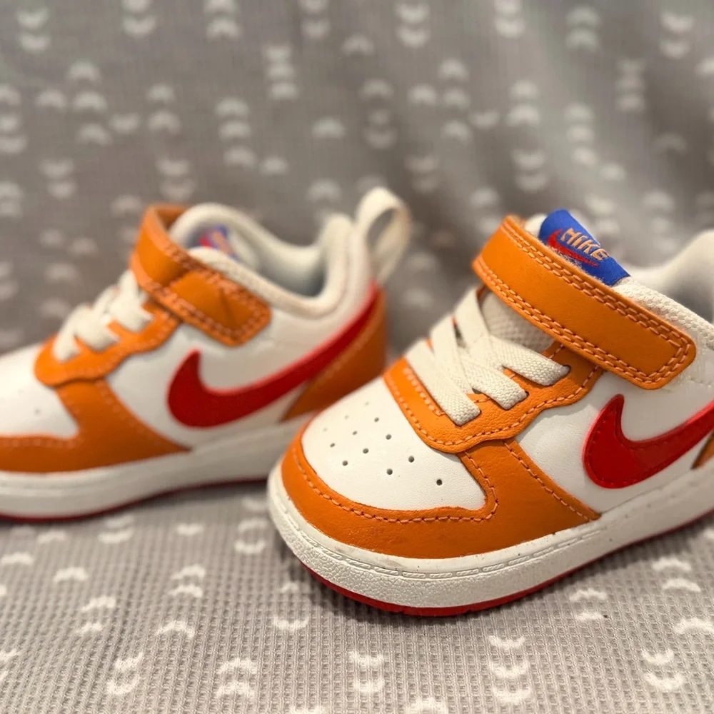 Nike Court Borough Low 2 Infant Toddler Sneakers Orange White Red 4C - Picture 2 of 2